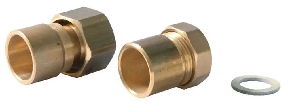 Brass fitting set von Syr, bestehend aus zwei Lötverschraubungen und einer Dichtung, zur Verbindung von Rohrleitungen in Installationen.